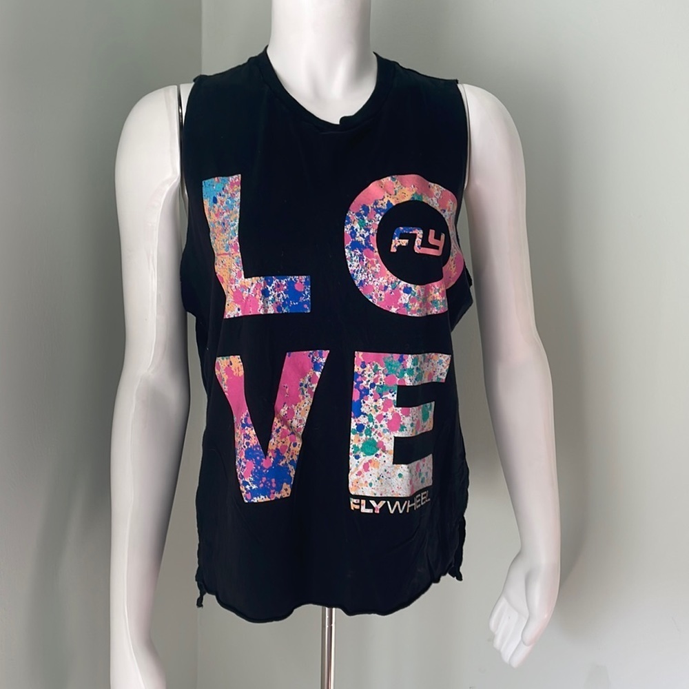 Flywheel Black LOVE muscle tee